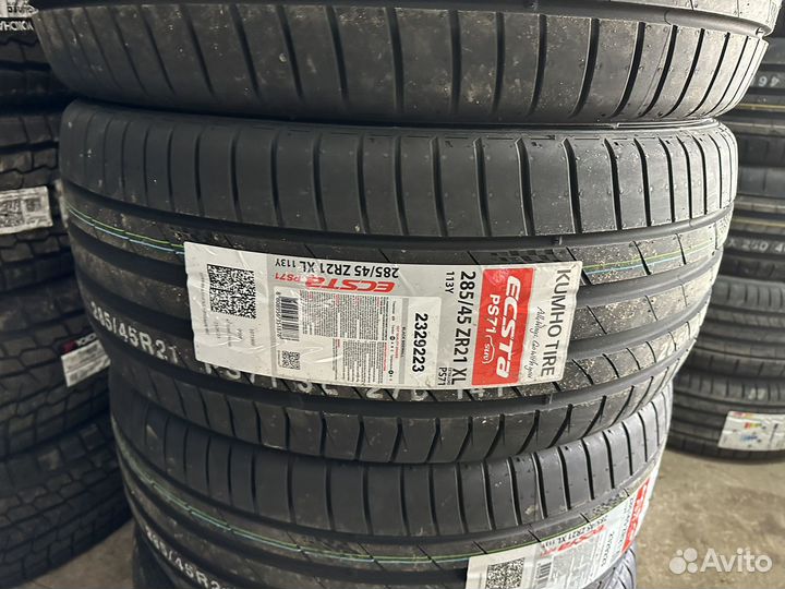 Kumho Ecsta PS71 285/45 R21 113Y