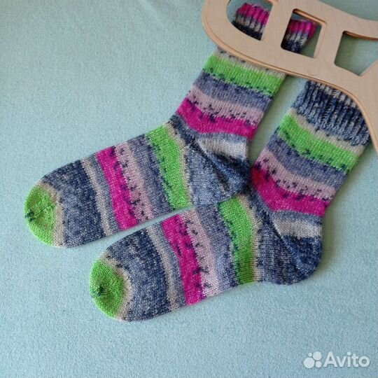 Носки женские и мужские