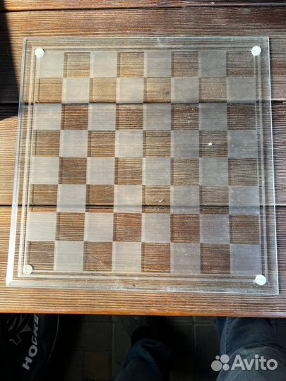 Шахматы пьяные, рюмки