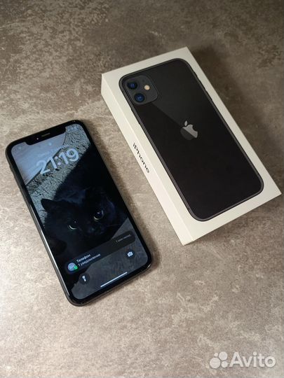 iPhone 11, 64 ГБ