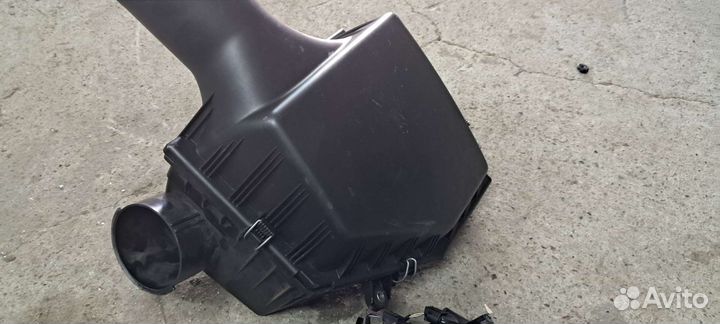 Короб воздушного фильтра бмв е60 550й