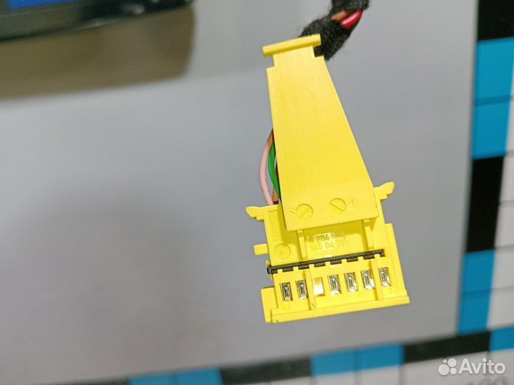 Б/У Разъем на подушку руля Mercedes#001