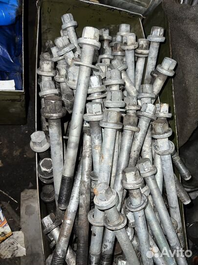 Болт головки блока камаз