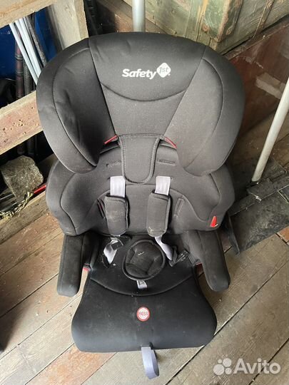 Детское автокресло