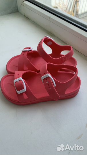 Сандали для девочки 26