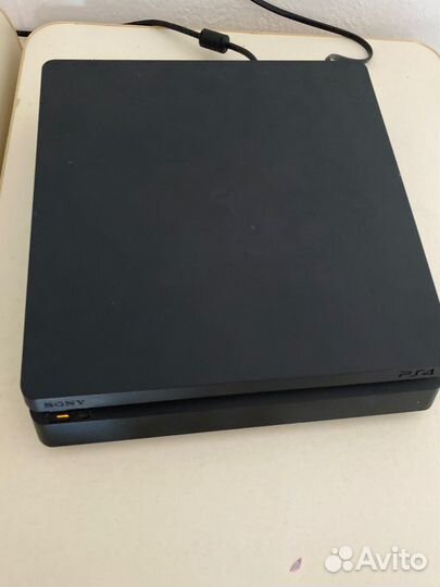 Пластайшон 4 Слим 500гб отличном состоянии