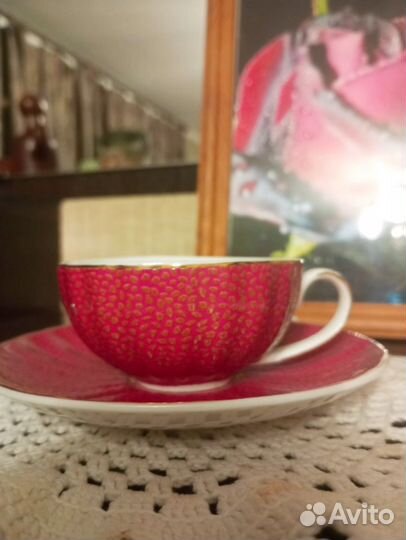 Чашка фарфоровая с блюдцем