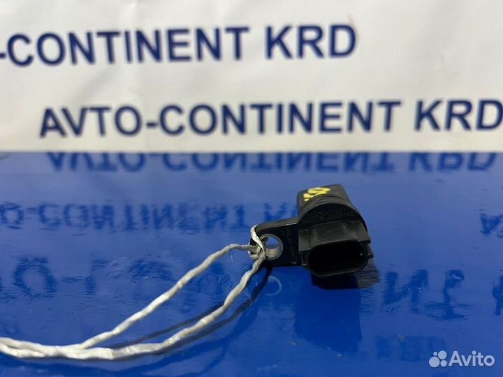 Датчик положения распредвала Nissan Fuga Y50 VQ25