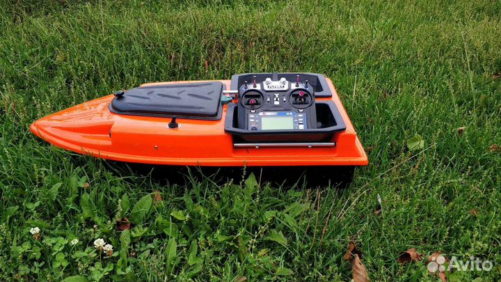 Прикормочный кораблик