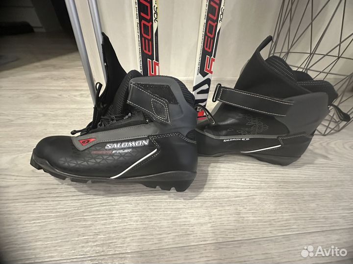 Беговые лыжи salomon