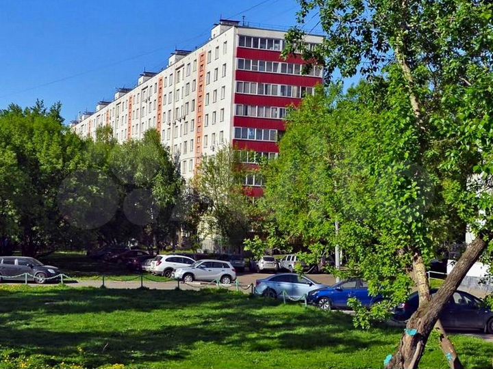 Комната 10,1 м² в 2-к., 8/9 эт.