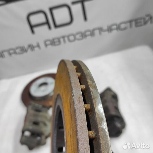 Комплект тормозов двухпоршневой Mitsubishi LancerX