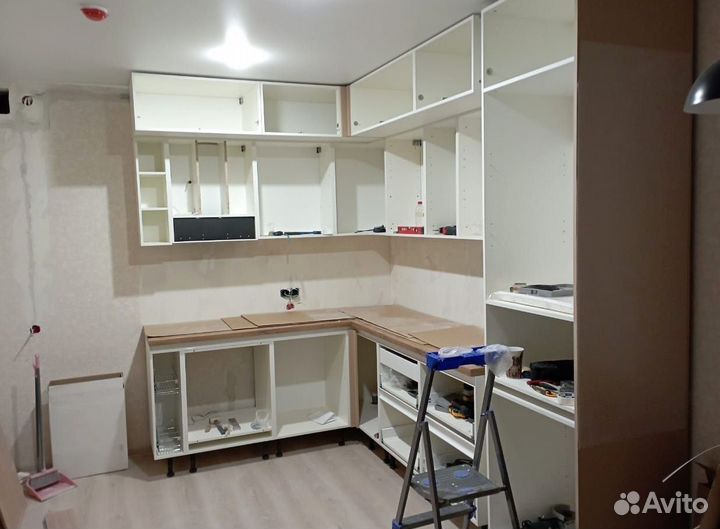 Кухонный гарнитур угловой