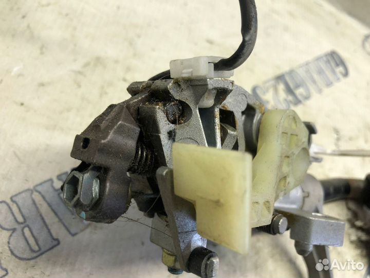 Селектор кпп Toyota noah