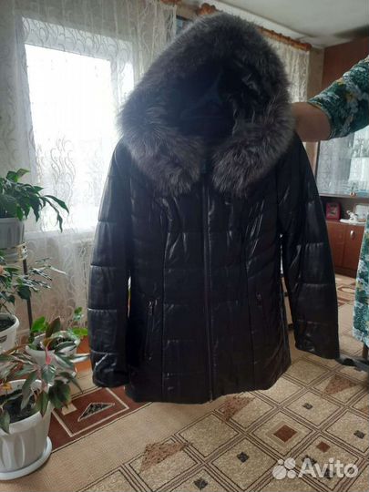 Пуховик женский