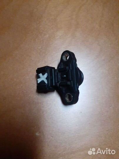 Lancer 10 датчик абсолютного давления