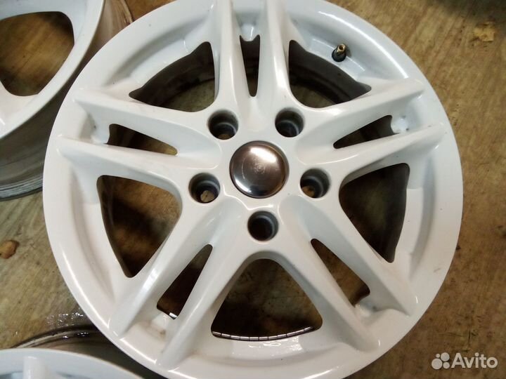Литые диски R15 5х114.3