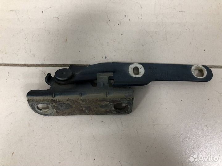 Петля капота правая Renault Logan 1 2005-2014