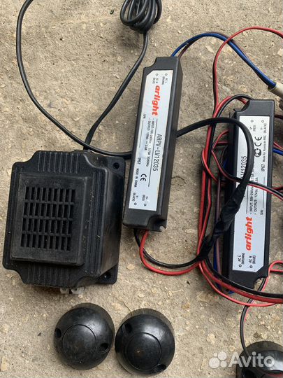 Блоки для питания для замков