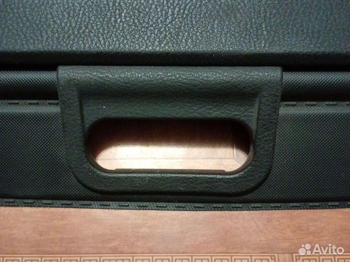 Шторка багажника ssangyong kyron