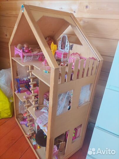 Кукольный домик с мебелью большой