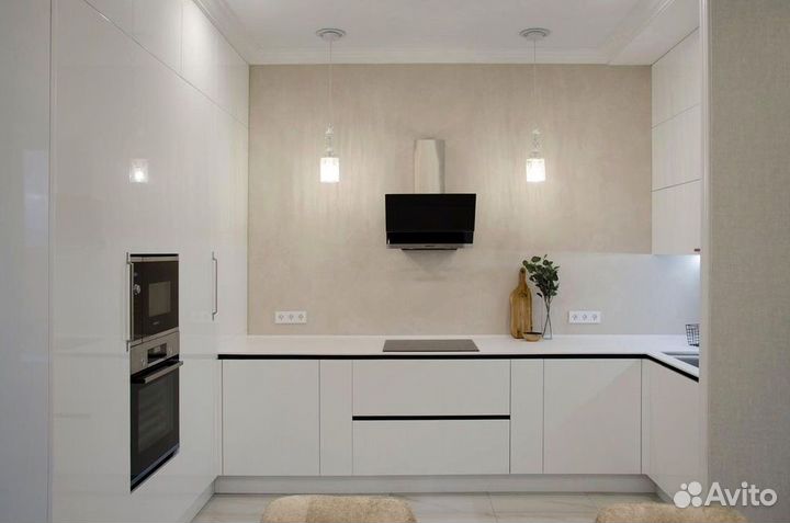 Кухня угловая на заказ.мдф фасады