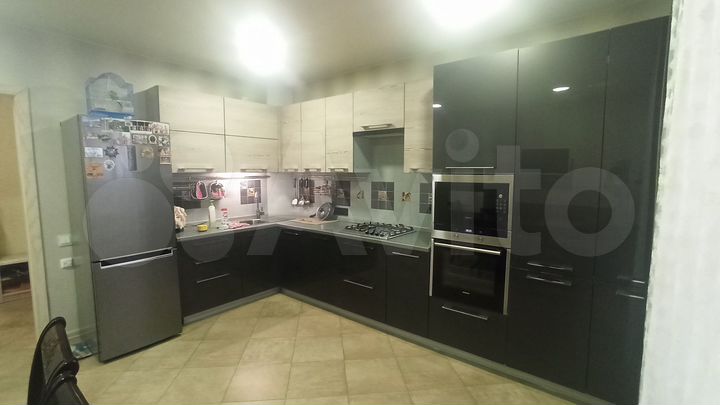 2-к. квартира, 64 м², 2/5 эт.