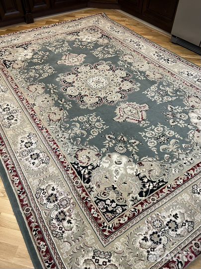 Ковер шерстяной