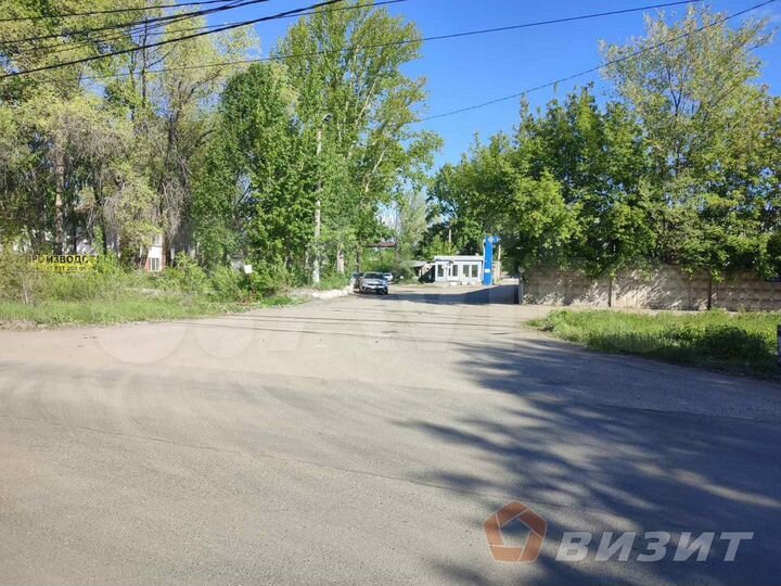 Складское помещение с высокими воротами, 250 м²