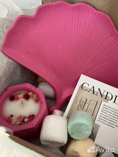 Подарочный набор свеча и подставка лотос