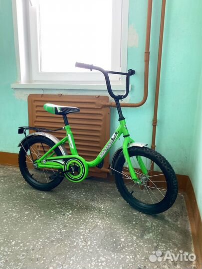 Детский велосипед 16