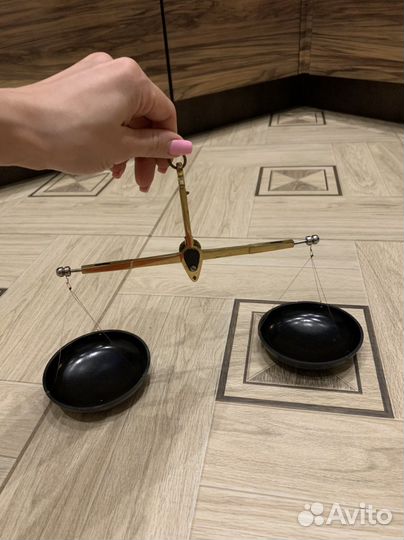 Аналитические весы