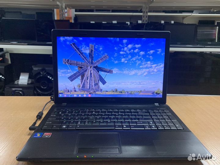 Asus/i3 2310/4GB/AMD HD 7470/320GB/15.6
