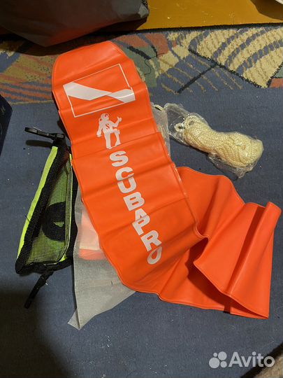 Надувной буй