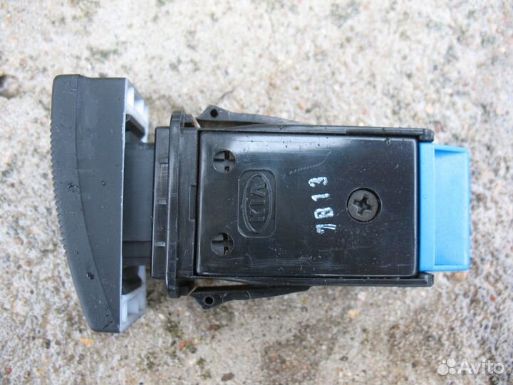 Кнопка передних птф Kia Spectra/Shuma 2