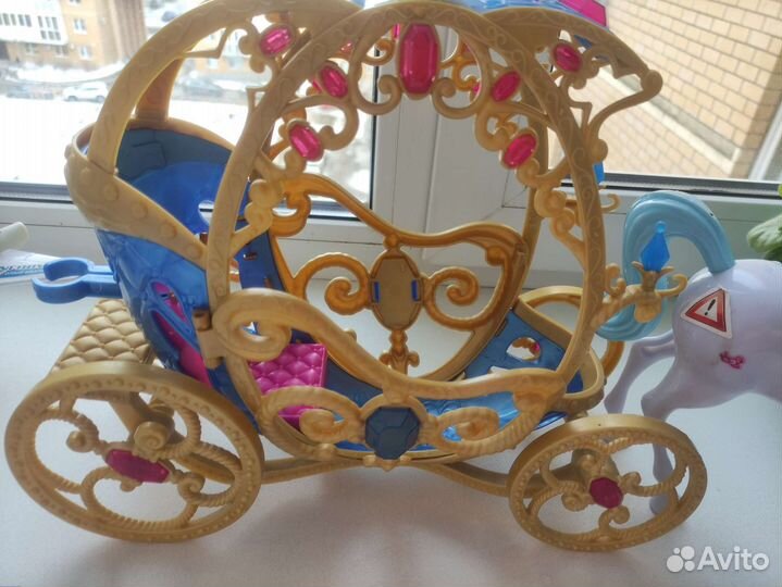 Кровать и карета для Золушки