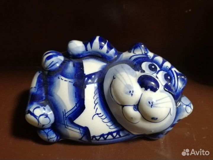 Фигурки гжель