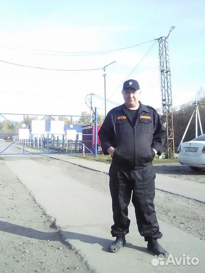 Охранником