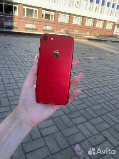 iPhone 7, 256 ГБ