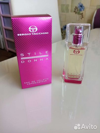 Туалетная вода женская Sergio Tacchini Stile Donna