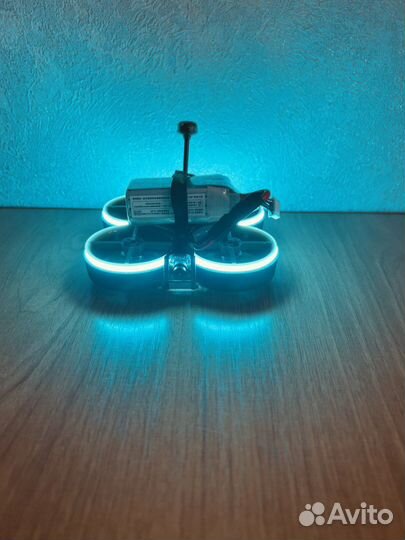 FPV квадрокоптер - синевуп 