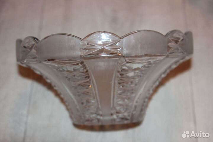 Вазы хрустальные для кухни