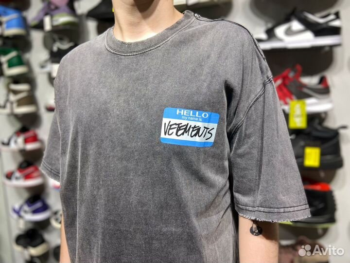 Футболка Vetements