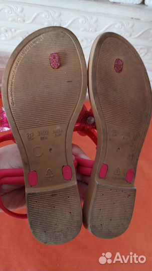 Сандалии для девочки