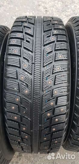 Kumho I'Zen KW22 225/50 R17 98T