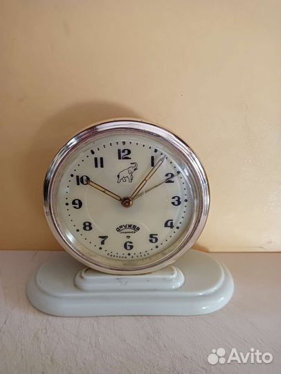 Часы Дружба