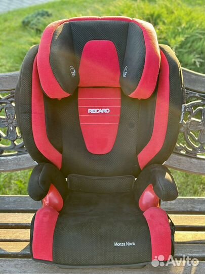 Автокресло Recaro Monza Nova