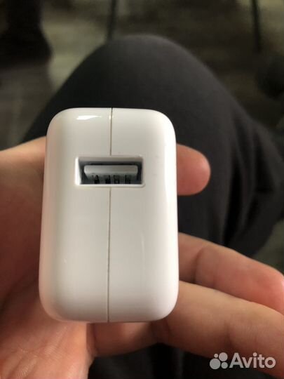 Зарядка на iPhone 12w оригинал