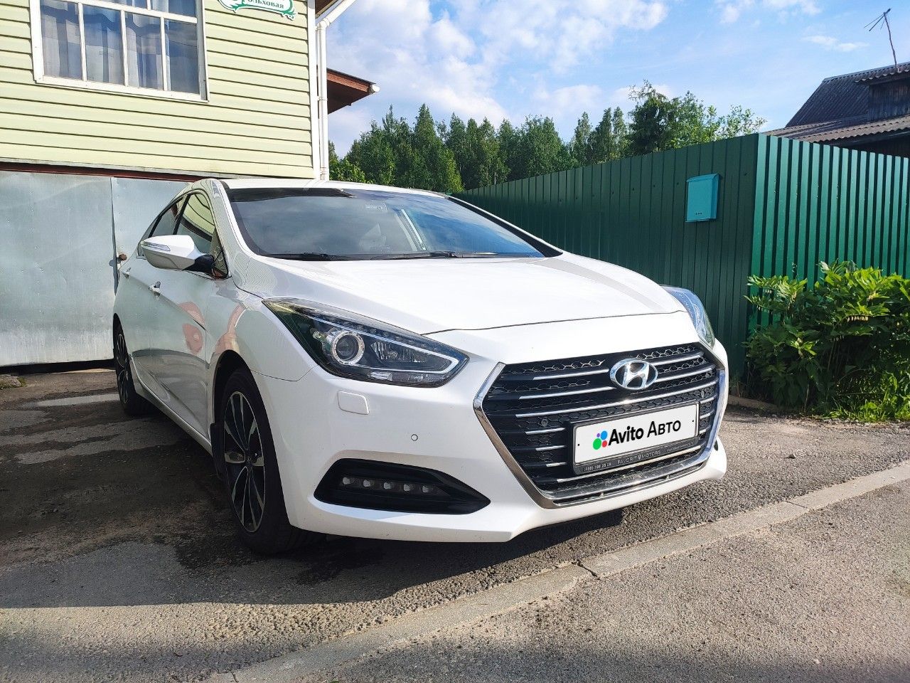 Hyundai i40: фото из отзыва