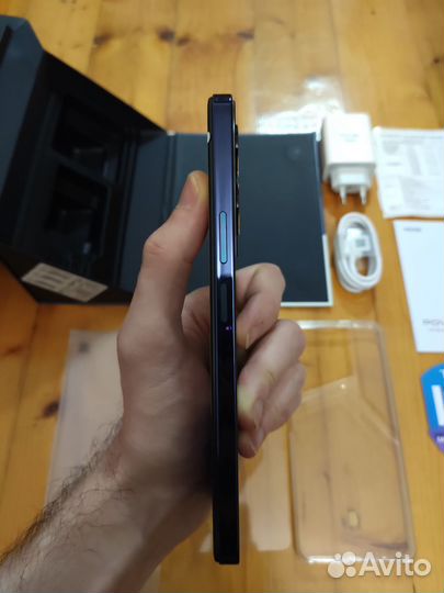 TECNO Pova 5 Pro 5G, 8/128 ГБ